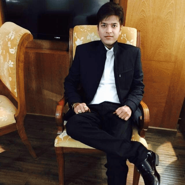 Abhishek Nangalia Image